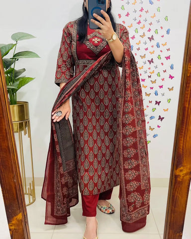 Elegant Maroon Block Print Cotton Suit Set